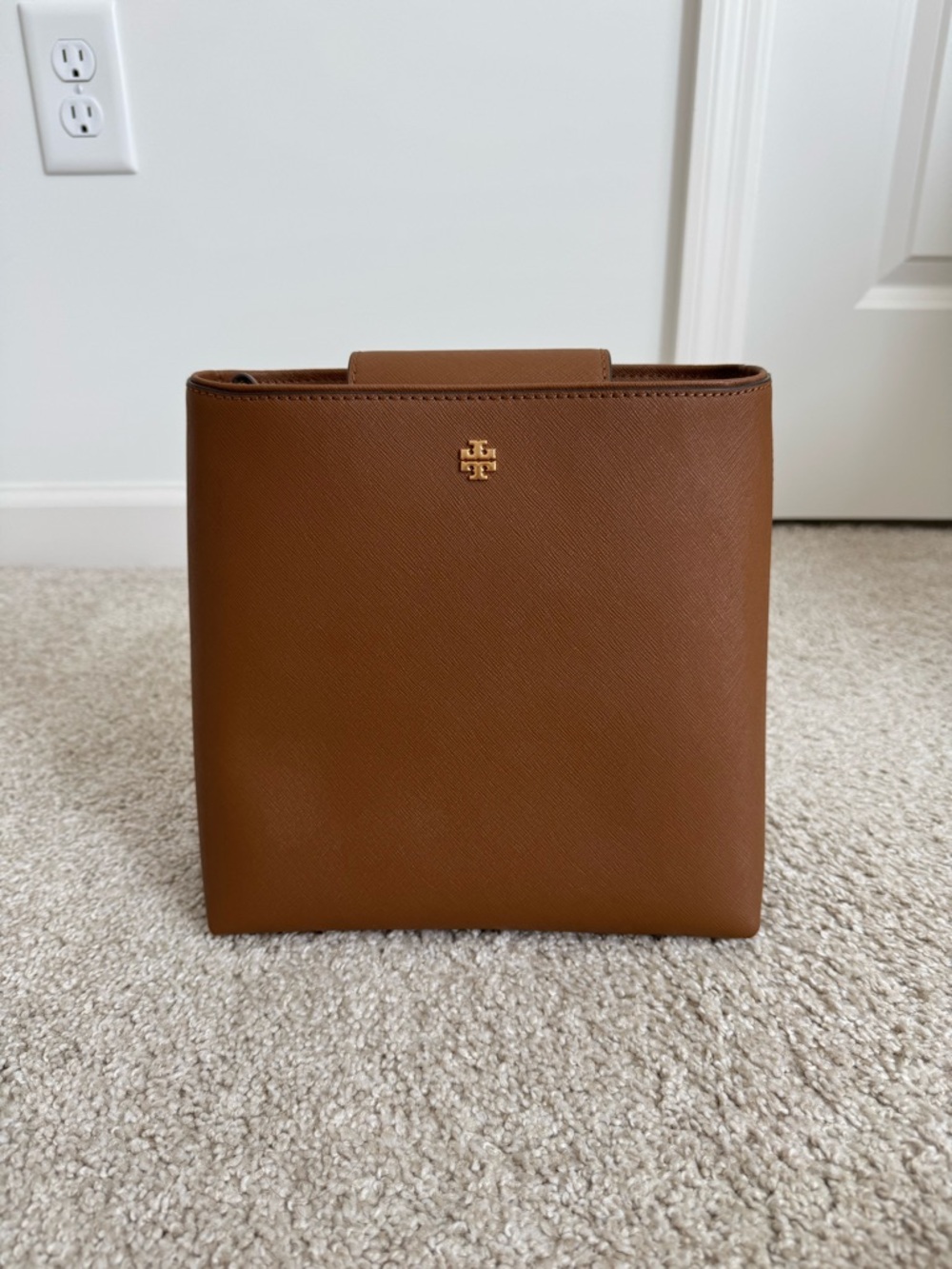 Tory Burch Emerson Bucket Bag